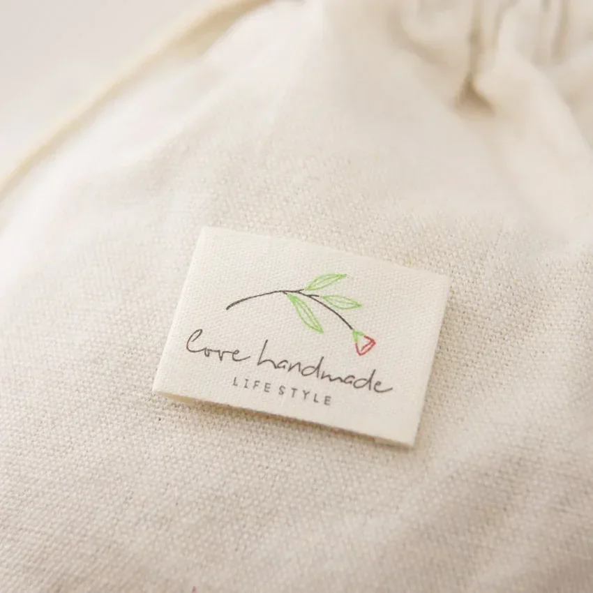 Handmade DIY Fabric Label with Folds, Pure Cotton, Black and Red Branches, Hand Sewing Accessories