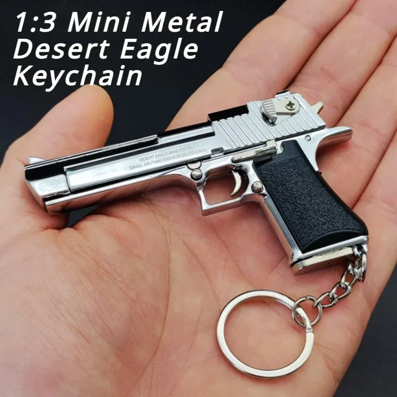 1:3 Desert Eagle metalowe Mini zabawka pistolet brelok ze stopu wyglądają prawdziwa kolekcja Pubg wykwintne przenośne dekoracje prezenty dla chłopców