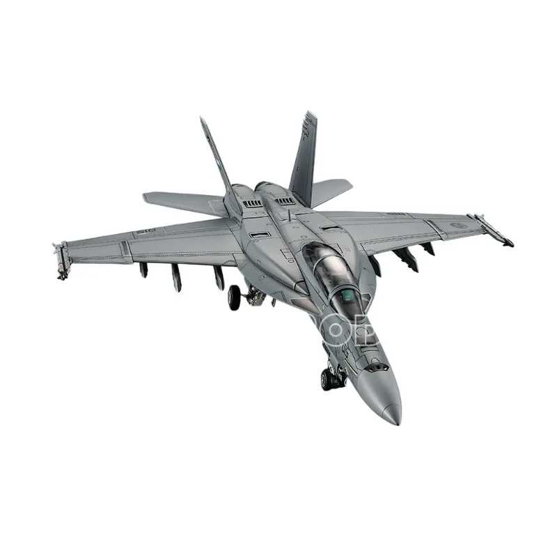 Hasegawa Scale Model Kit 52444 Ace Combat 7 Skies Unknown: F/A-18F Super Hornet Block III w/Conformal Fuel Tanks 1/72