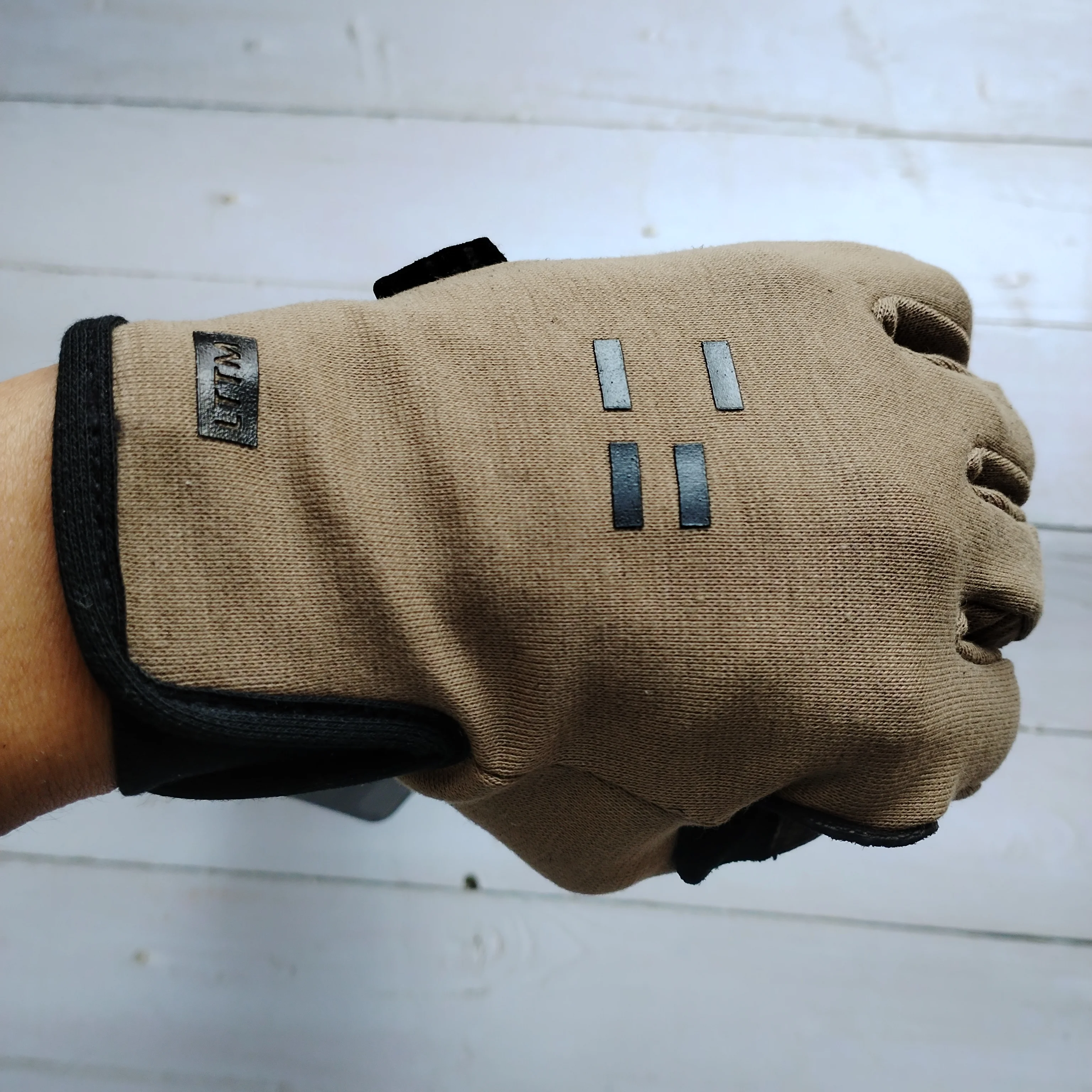 شاشة لمس الإبهام مثبطات اللهب. الرياضة دي بلين إير فيرو غانت ليجرز وأجهزة التنفس #2