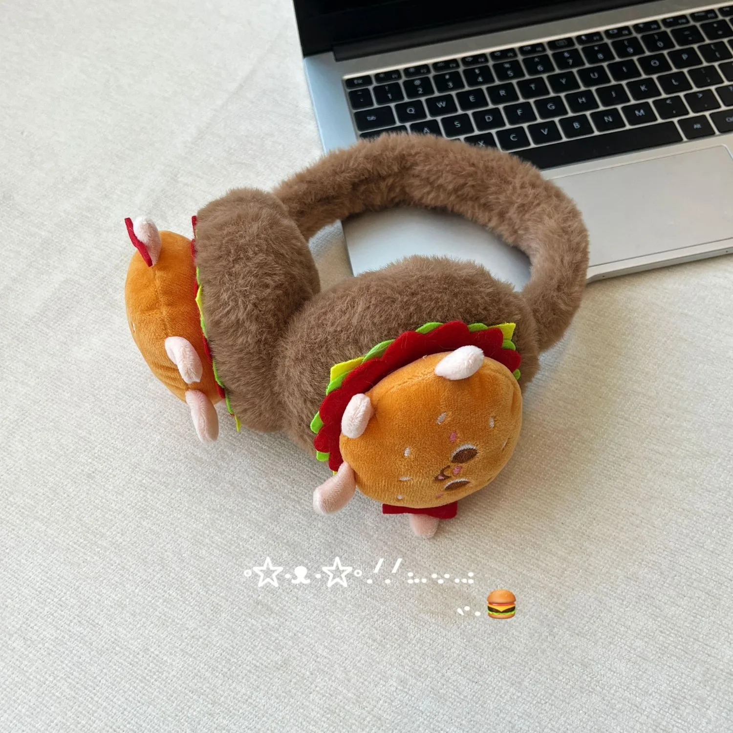 Winter New Arrival Hamburger Girl Earmuffs Adorable Sweetheart Style Fun and Cosy Student Ear Warmers Cycling Windproof Earmuffs