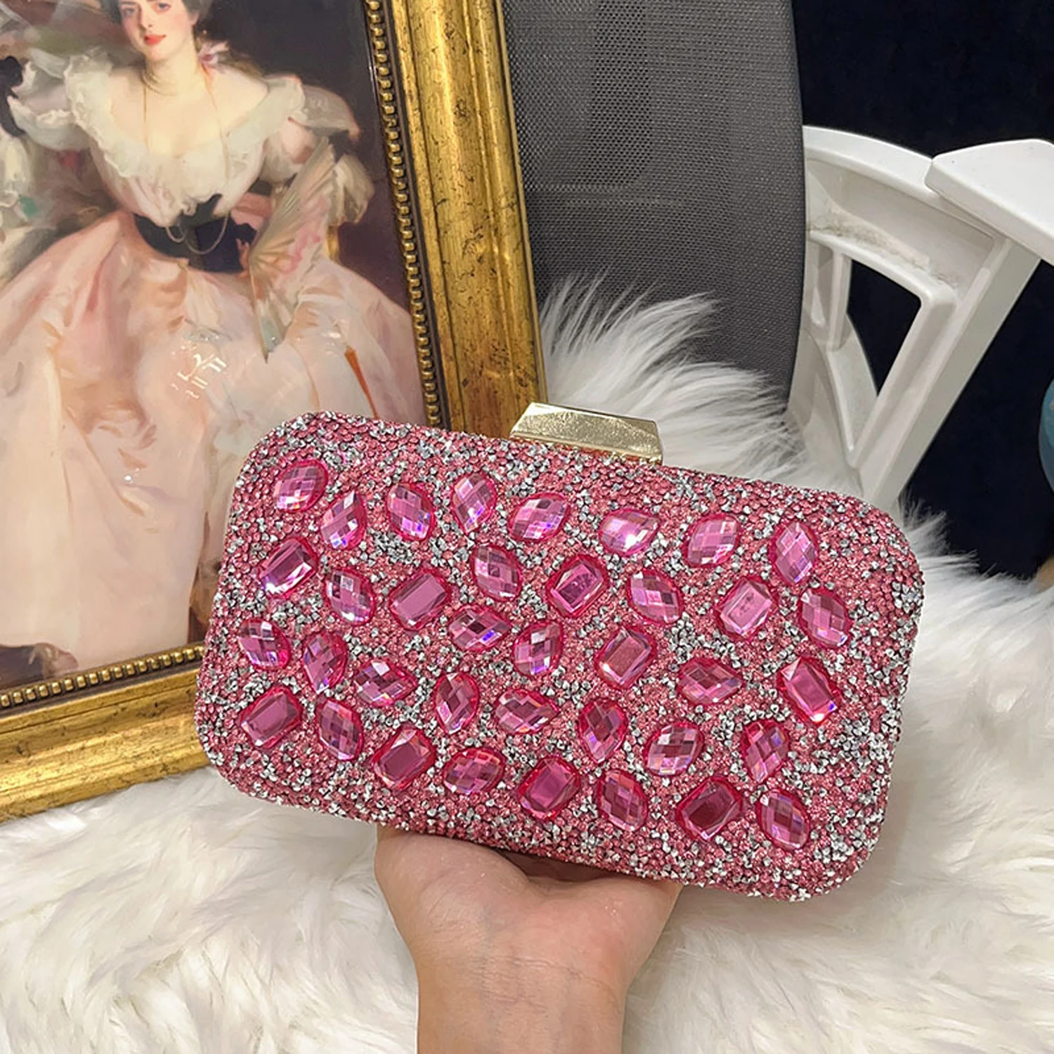 Shiny Crystal Evening Clutch Purse Luxury Rhinestone Exquisite Wedding Party Banquet Bag Women Diamond Chain Crossbody Handbag