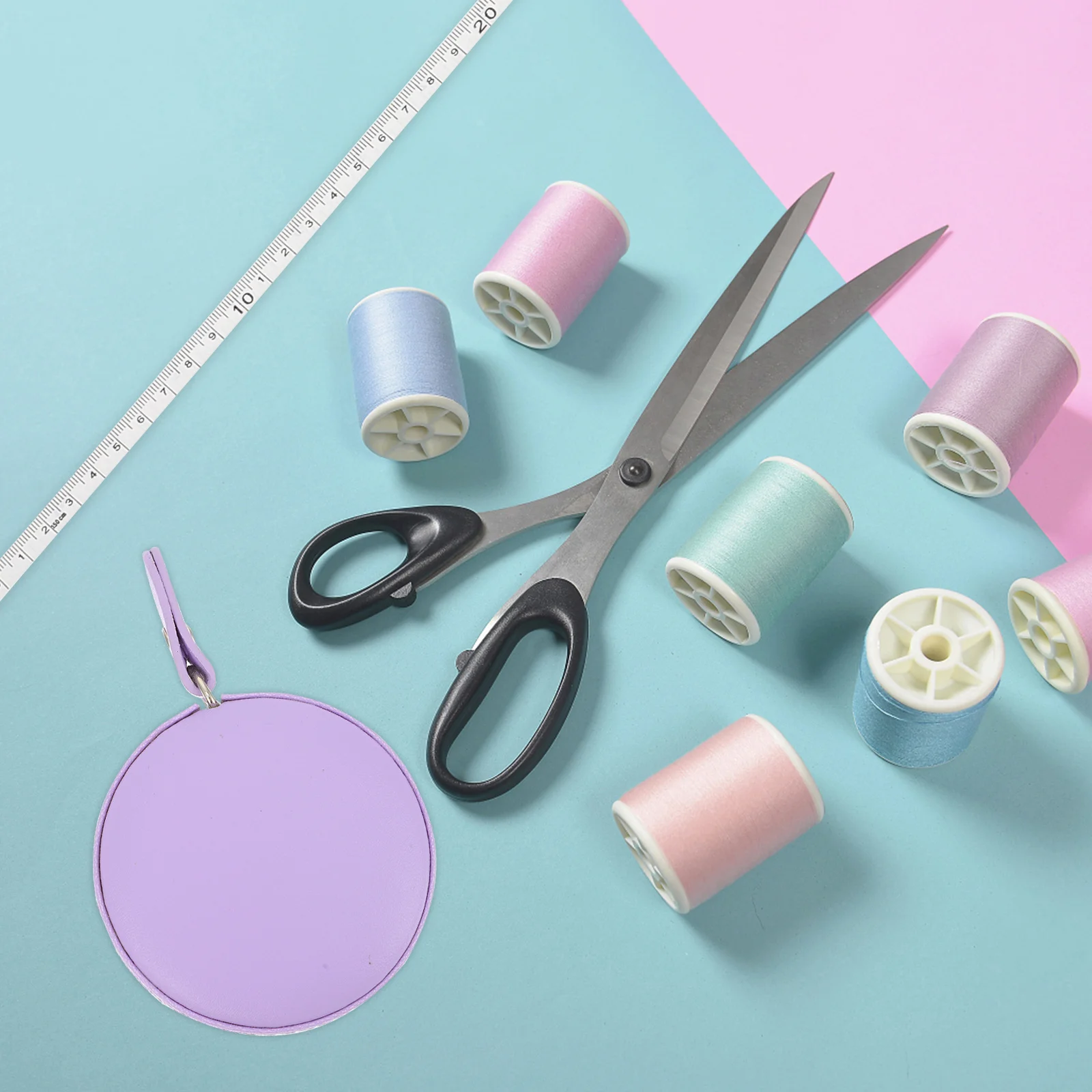 

1Pcs Tape Measure PU Durable Portable 1.5m Automatic Retractable Small Measuring Tape for Body Garment Use