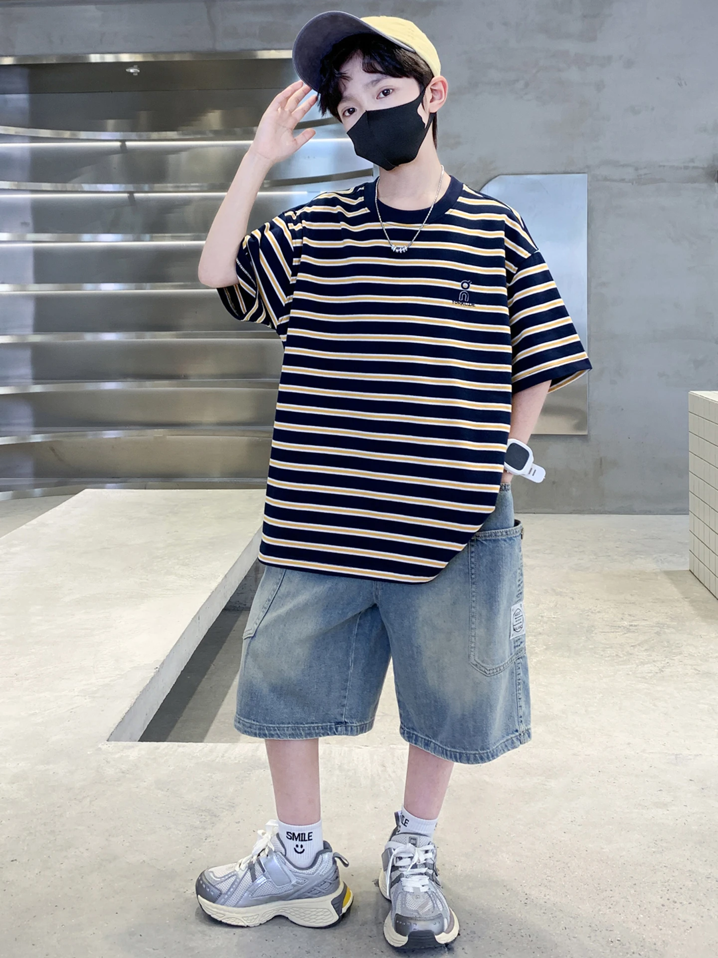 boys-summer-outfit-stripe-short-sleeve-fashionable-two-piece-set-korean-style-children's-clothing-breathable-cool-sensation