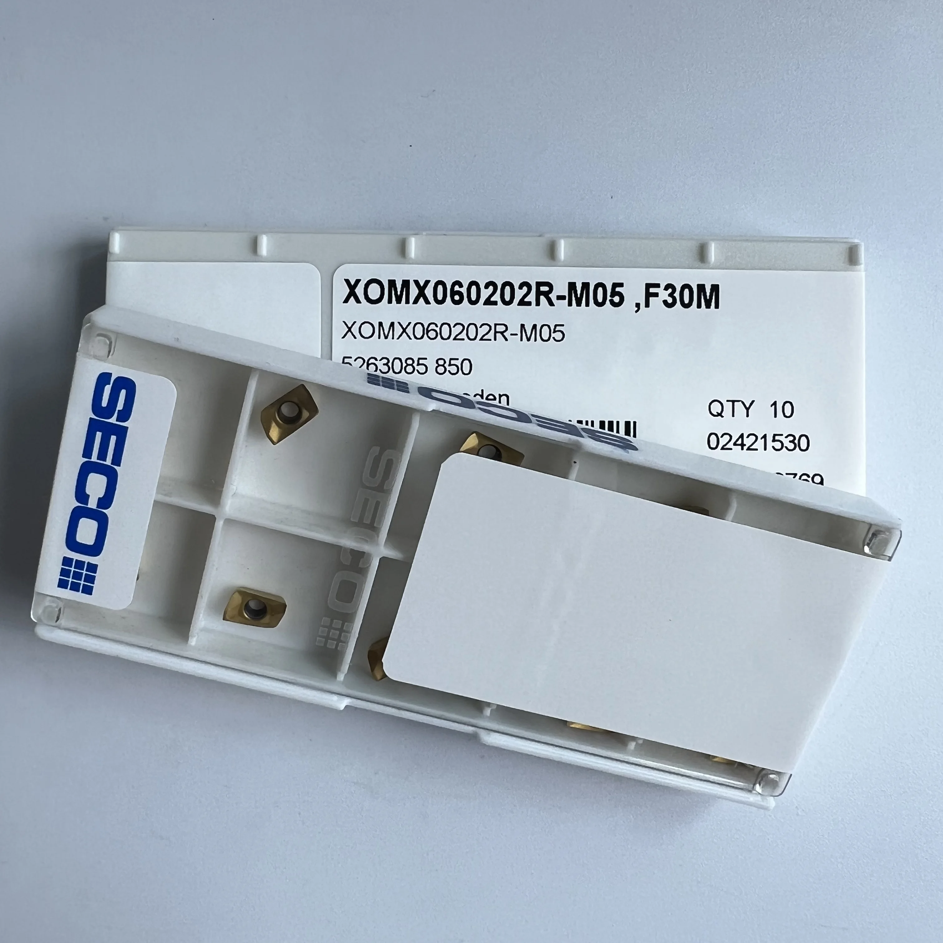 

XOMX060202R-M05 F30M CNC Blade