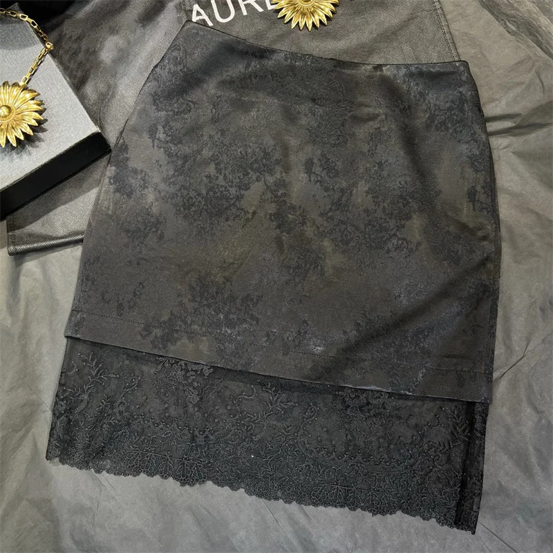 

Women's skirt New high waisted slim pencil skirt for summer 2025 Sexy lace patchwork mini skirt women's half skirt Short skirt