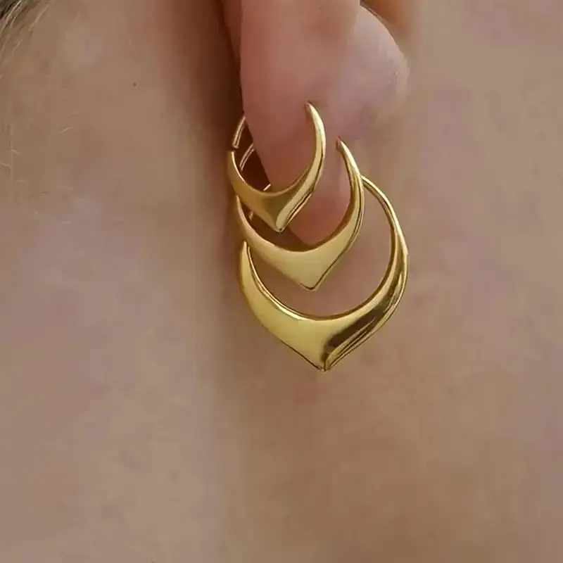 Huitan Versatile Hollow Hoop Earrings for Women Party Daily Low-key Gold Color/Silver Color Accessories Fashion Metal Jewelry
