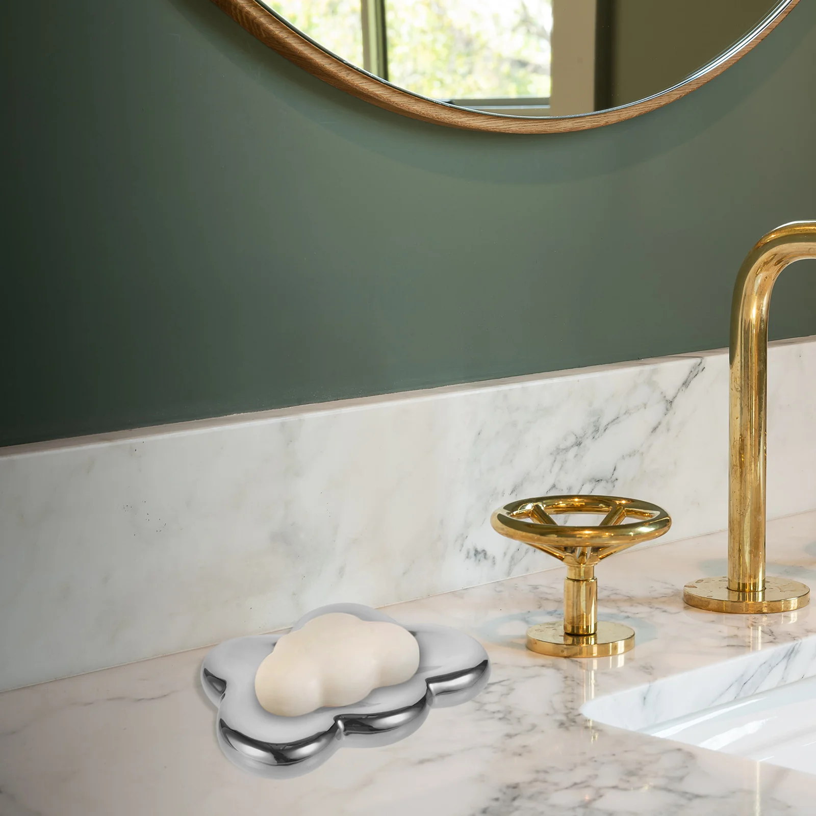 

Cloud Shaped Ceramic Soap Holder Stylish Bathroom Accessory Multi-Function Storage Rack Wear-Resistant Smooth Surface Soap
