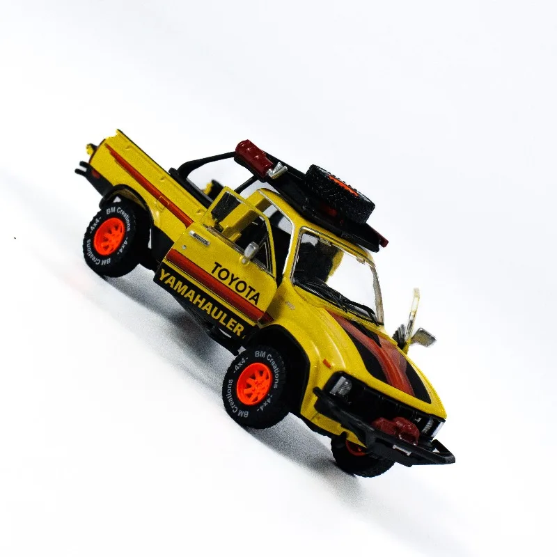BM 1/64 HILUX 1980 N60 N70 SERIE Legering Speelgoed Motorvoertuig Diecast Metaal Model Geschenken