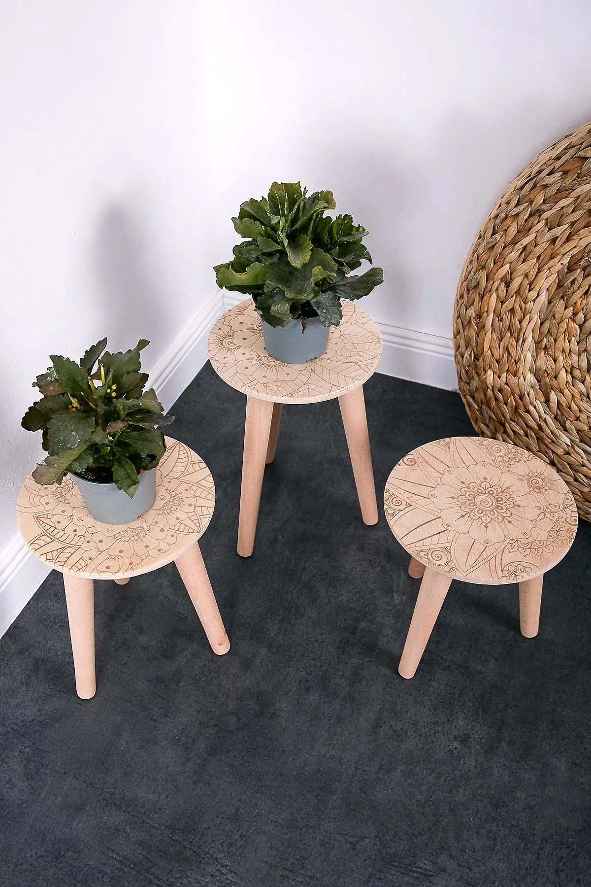 Wooden Solid Pattern 3-Set Round Stool- Flowerpot Child Stool Chair Decorative Flowerpot