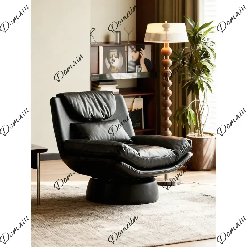 Modern Medieval revolving sofa retro Bauhaus Italian living room balcony designer casual oil wax leather single chair
