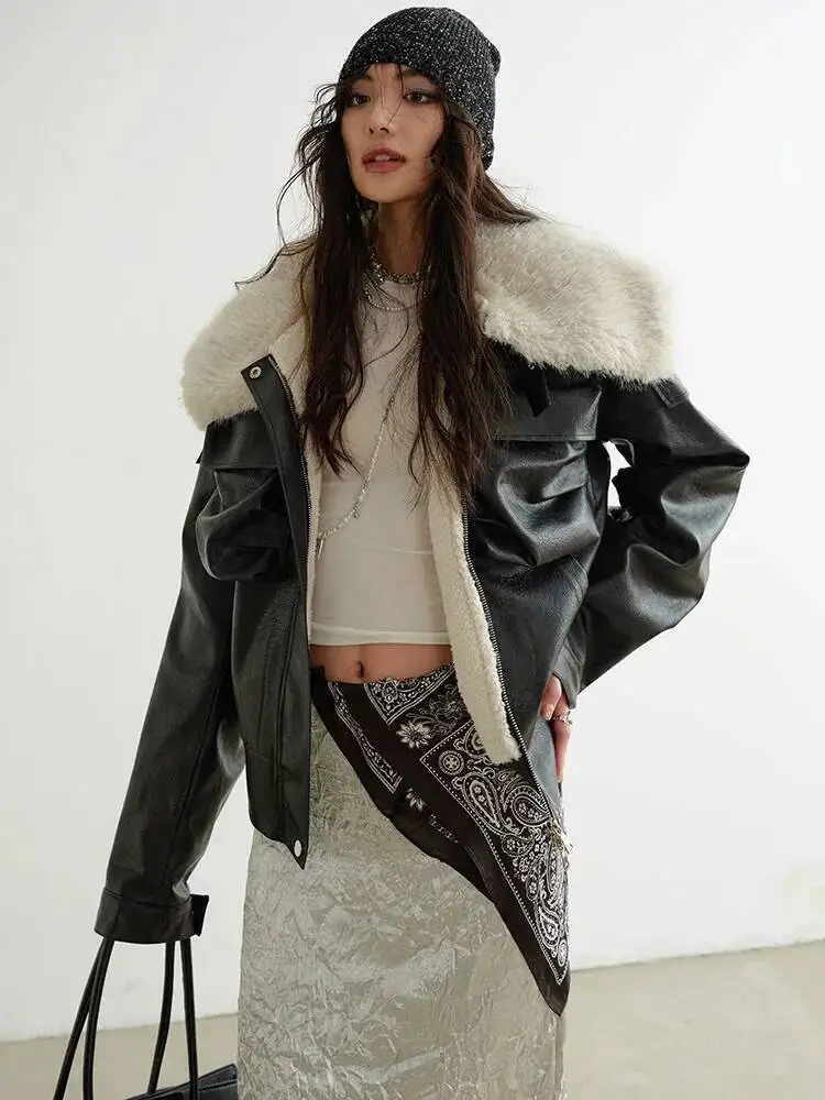 

HUISONG Black Faux Fur Pocket Big Size Pu Leather Jacket New Lapel Long Sleeve Women Coat Fashion Tide Autumn Winter 2025 t3kqo