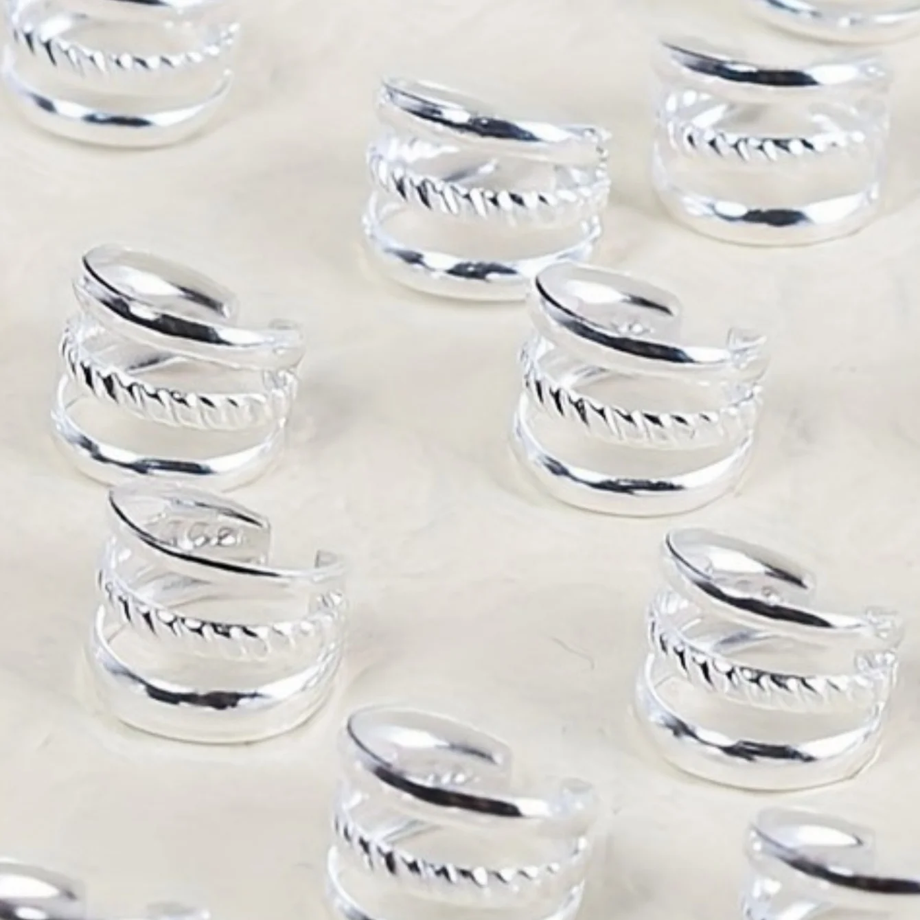 40pcs Hippie Style Three-circle Alloy Braid Hair Ring for Girls and Women-Dreadlock Hair Accessories Loc Hair Jewelry for Braids