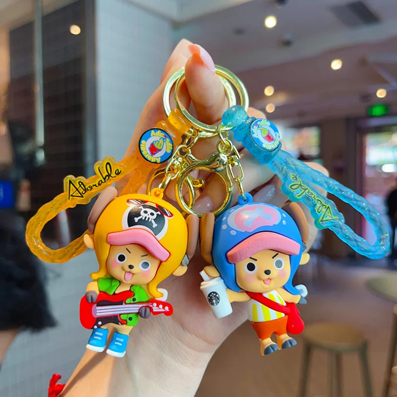 Porte-clés une pièce en PVC, bijoux à la mode, figurines d'action en résine, pendentif de sac