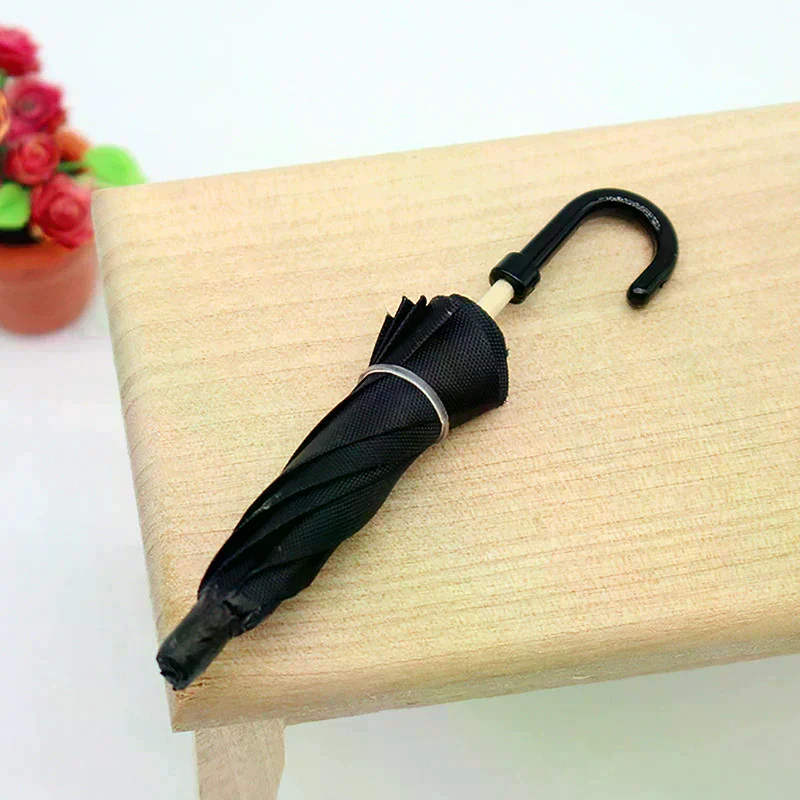 1:12 Dollhouse Miniature Simulation Mini Black Umbrella Model Toys Accessories Decoration Retro Miniature Scene Ornaments