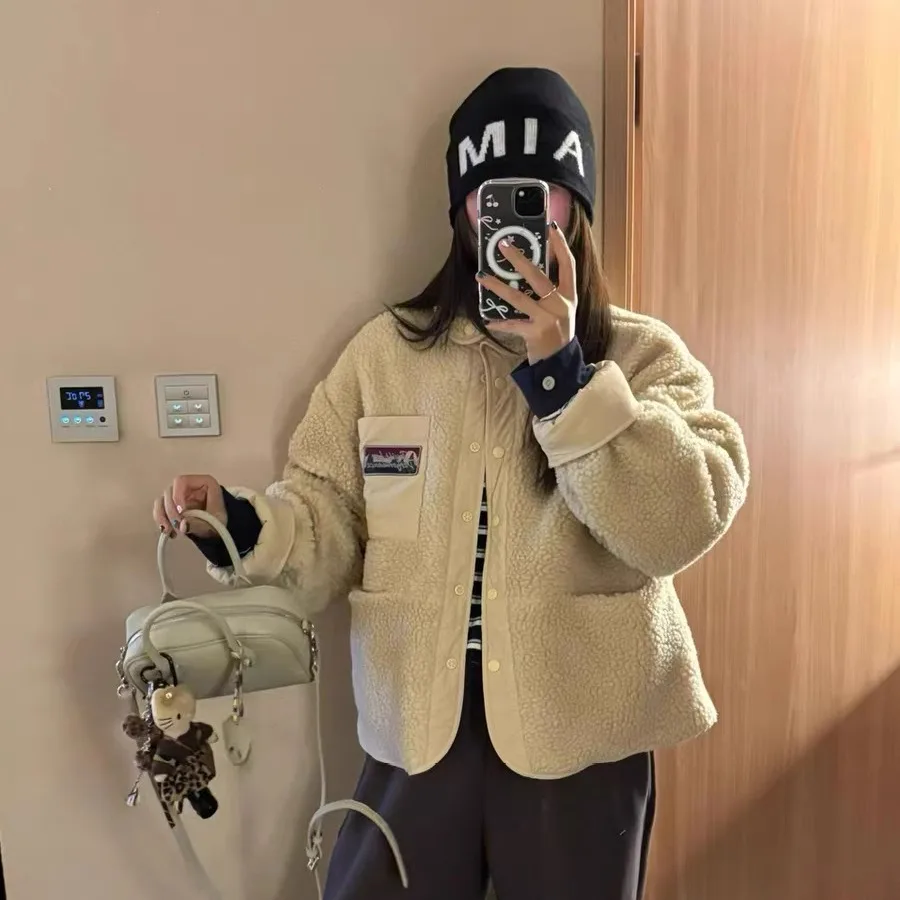 AP Studio Ropa de doble cara Piel de cordero orto Jaet ligero y cálido Abrigo informal holgado para mujer Reduce la edad larga Sve Butto...