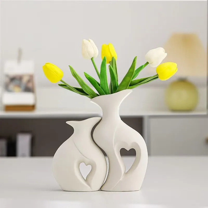 

Creative resin vase combination white simple high-end decoration ornament ins wind home living room desktop new