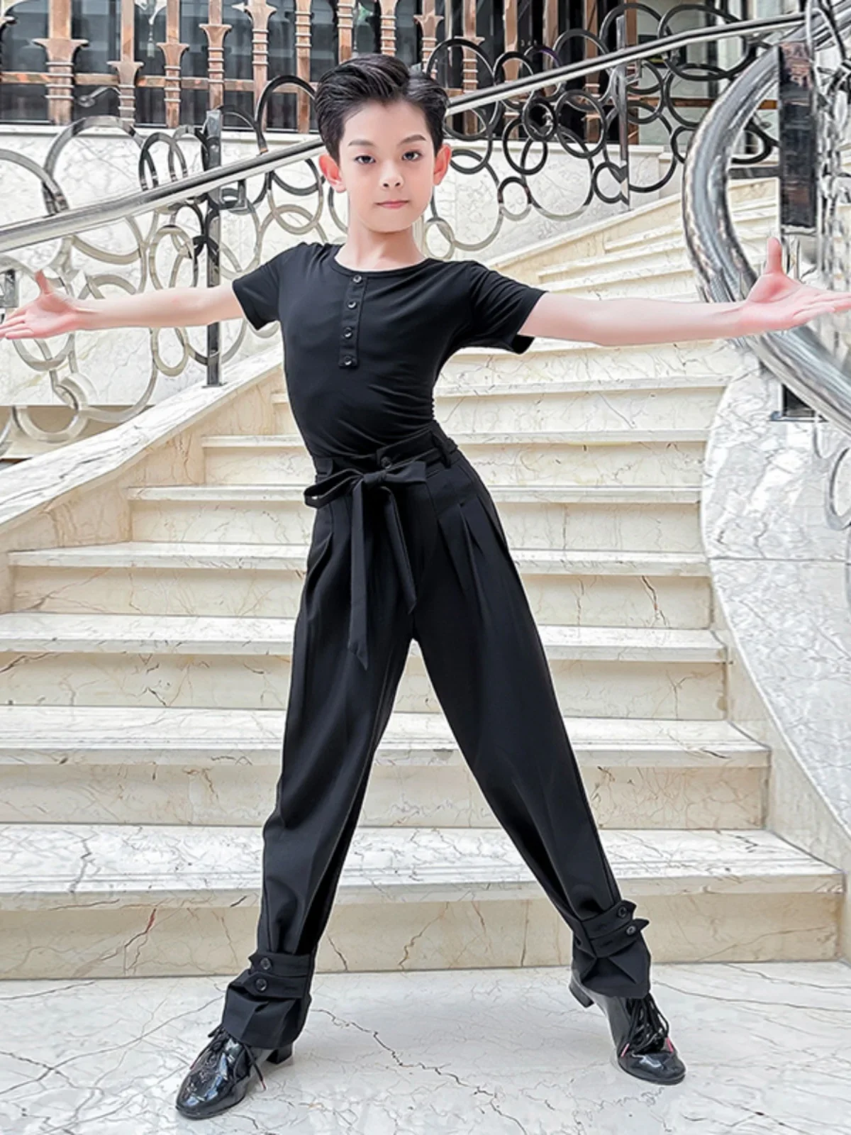 Children's Latin dance costumes, black long-sleeved practice performance competition regulations boys short sleeves