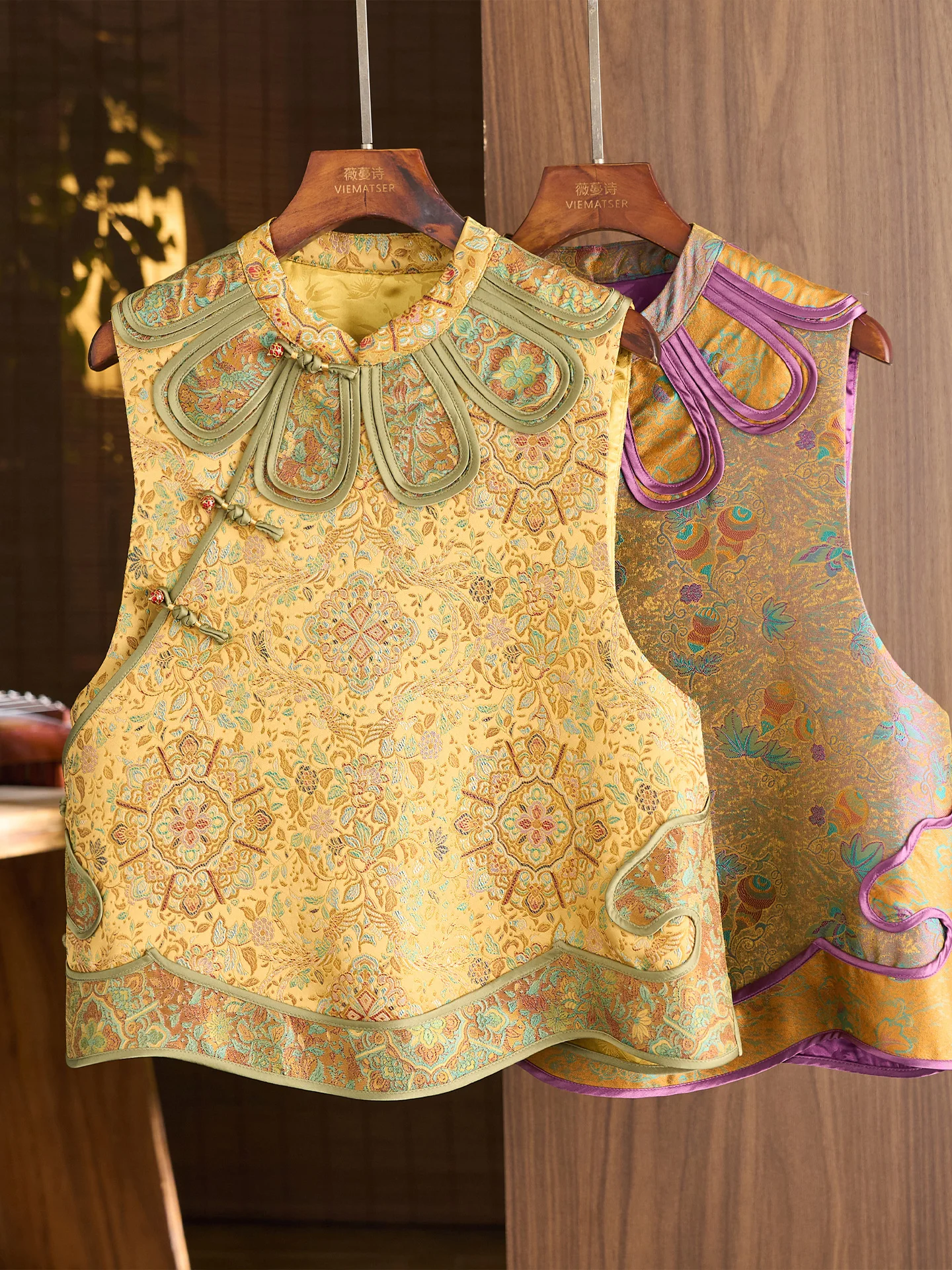 

Silk Tkae Embroidered Chinese Sle Jaet Women's round Ne Svel Asymmetrical Slit Vintage Aosphere Spring Top