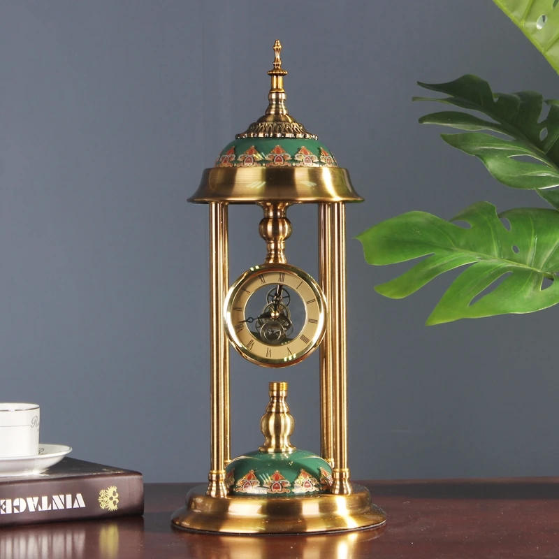 Retro Metal Table Clocks Living room Bedroom Bedside  Office Silent Design Desktop Clock Home Decor Modern Luxury Creative Gifts