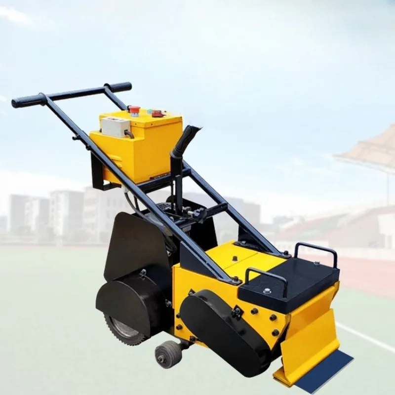 Self-propelled hard silicon runway shovel, automatic forward shoveling system