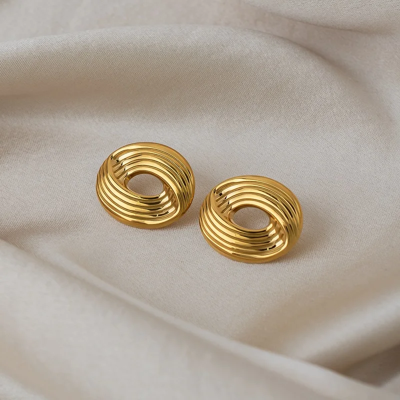 Miia Hot Selling Void Eye Earring Mobius Pattern High-End Stainless Steel Jewelry Accessories Unisex