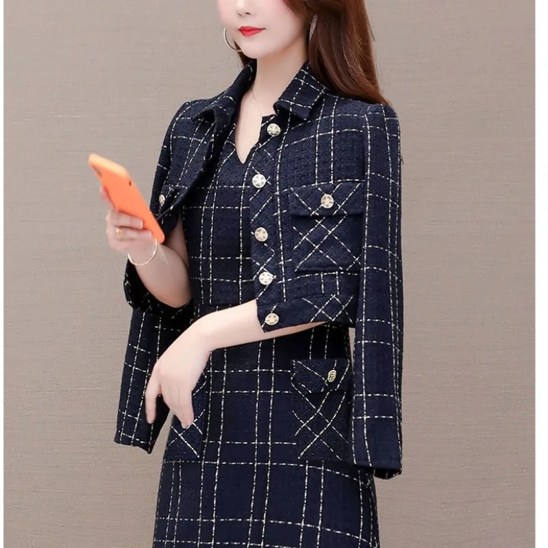 Women\'s Autumn Winter Fashion Elegant Polo Collar Button Panel Pocket Style Versatile Long Sleeve Slim Fit Two Piece Dress Set