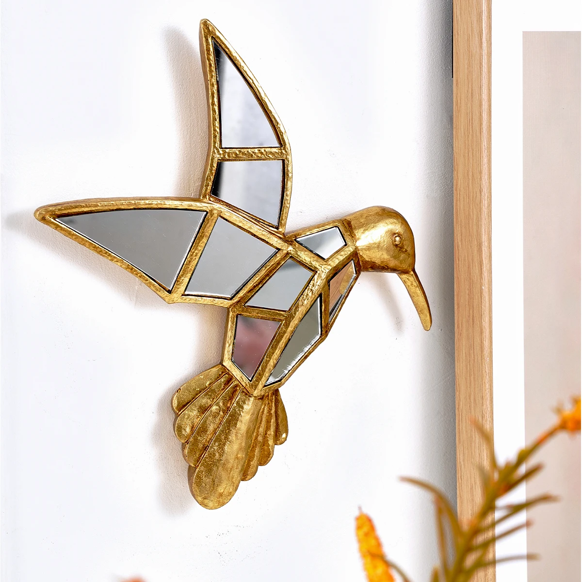 1PC Resin Golden Sparrow Locust Wall Hanging Family Party Animal House Creative Hanging Ornament Crafts Home Decoration