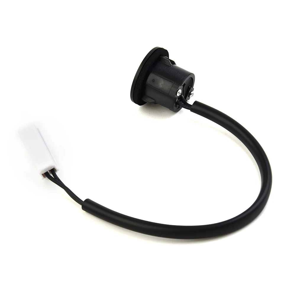 

Tailgate boot trunk switch button replacement for 2 (2007 2015) and 3 (2008 2017) compatible with OEM D651624B0B