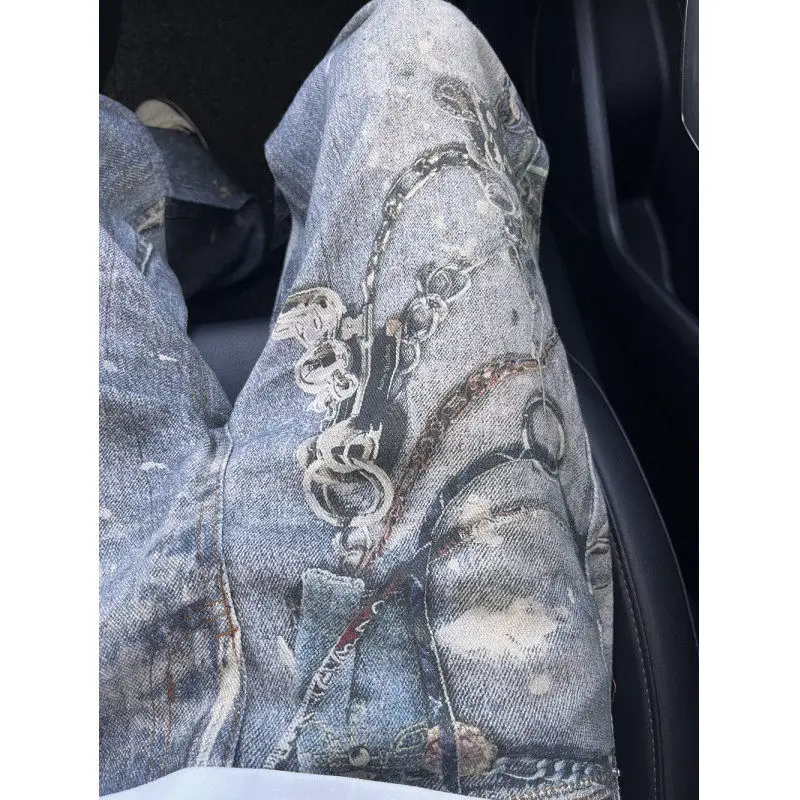 Calça Jeans Baggy Masculina com Estampa 3D em Tinta de Lama, Estilo Retrô Americano, Calça Flare, Jovem e Moderna, em Aodão...