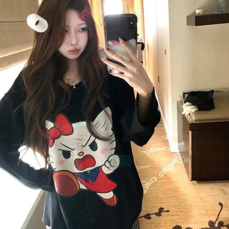 

Miniso Black Hellokitty Y2k Футболка с длинным рукавом Sanrio Kitty Cat Kawaii Топ с круглым вырезом Свободные футболки с милым графическим принтом Женский топ