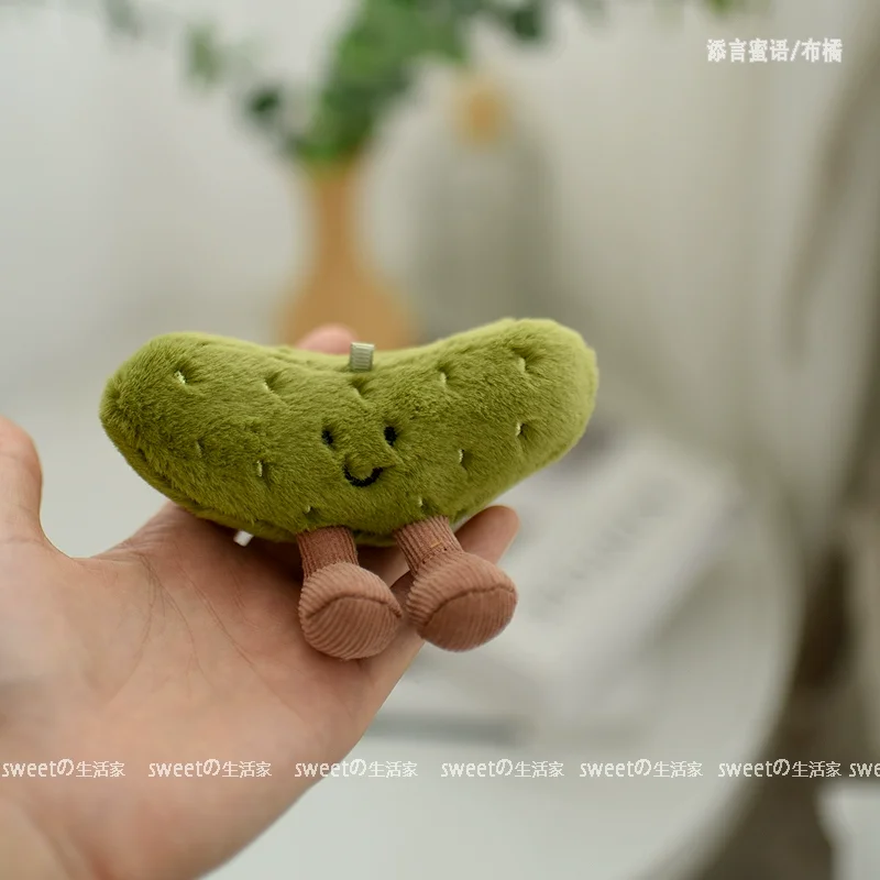 Pepino encurtido, juguetes de peluche suaves y creativos, muñecos de dibujos animados bonitos, sofá para habitación de niños, decoración de almohada para cabecera de casa, juguete de peluche con patas