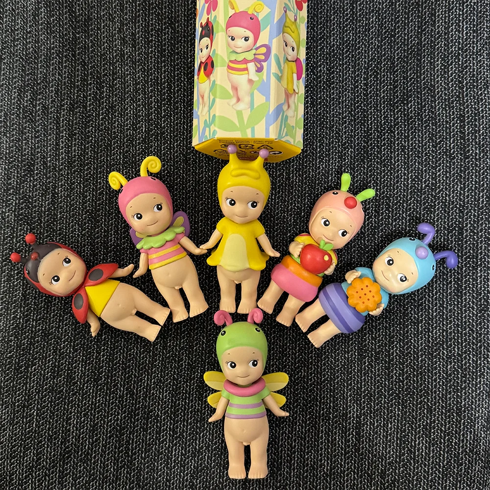 Nueva Mini figura de Ángel de alta calidad, caja ciega de la serie Bugs World, Mini Anime decorativo, serie de regalos sorpresa para niños