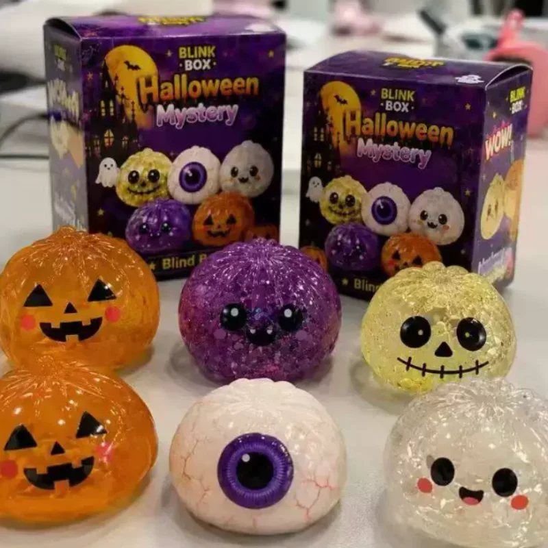Halloween Ghost Bun Squishy – detail image 5