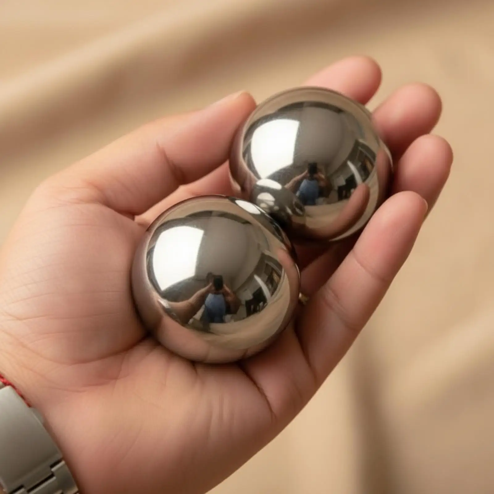 Men Stainless Steel Hand Exercise Balls for Grip Training Finger Strength Wrist Therapy Massage Relaxation Coordination Workout