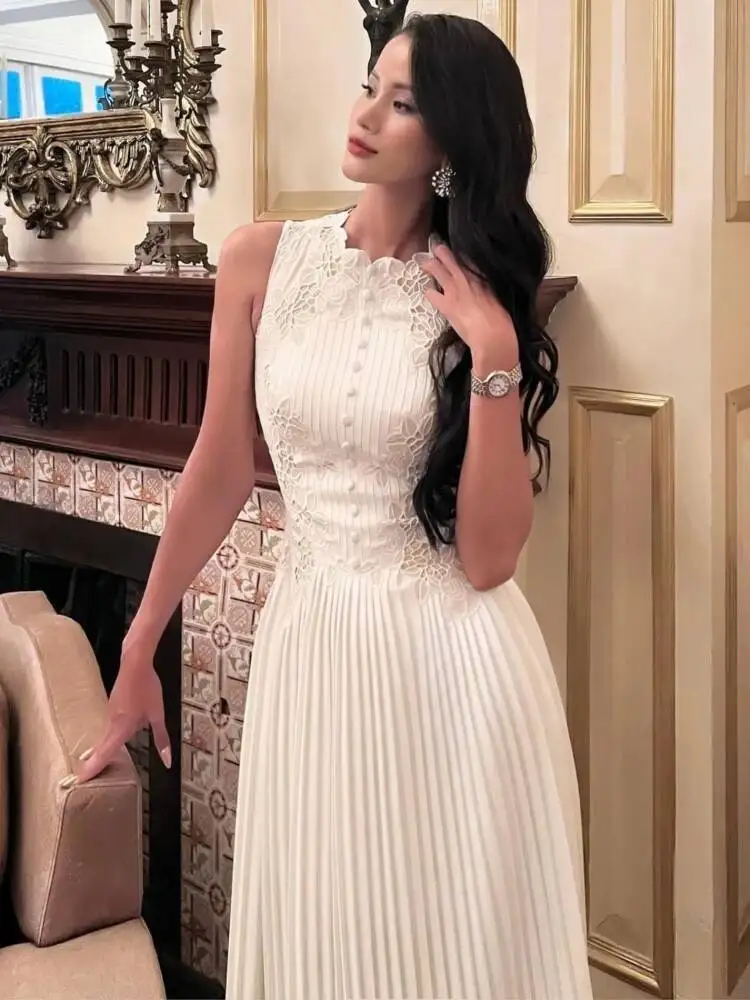 Robe plissée brodée pour femmes, mode d'été, sans manches, fleur au Crochet, ajourée, blanche, Robe de bal