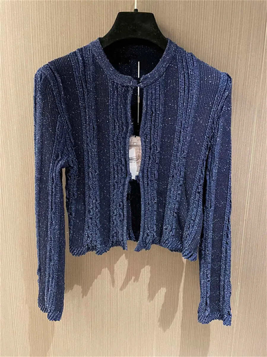 

Серебристый вязаный кардиган с волнообразным узором и яркими полосками, комплект из двух предметов, повседневный, с длинными рукавами, на пуговицах, стандартный крой