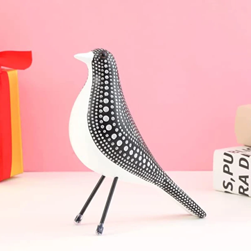 

Sculptures Home Decor, Bird Figurine Shelf Decor,Office, Resin Animal Statues and Figurine with Chic Polka Dots Art Design