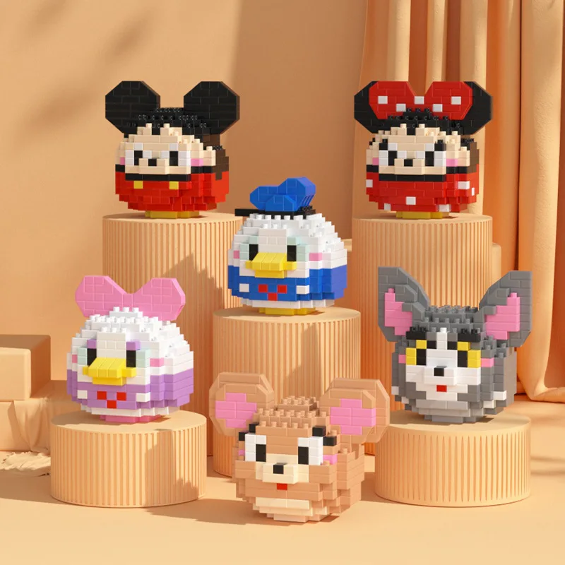 61 stili Disney Mickey & Minnie Blocks Small Cartoon Mini Building Block Stitch Q Version Damo Egg Model Marvel Dolls Hottoys