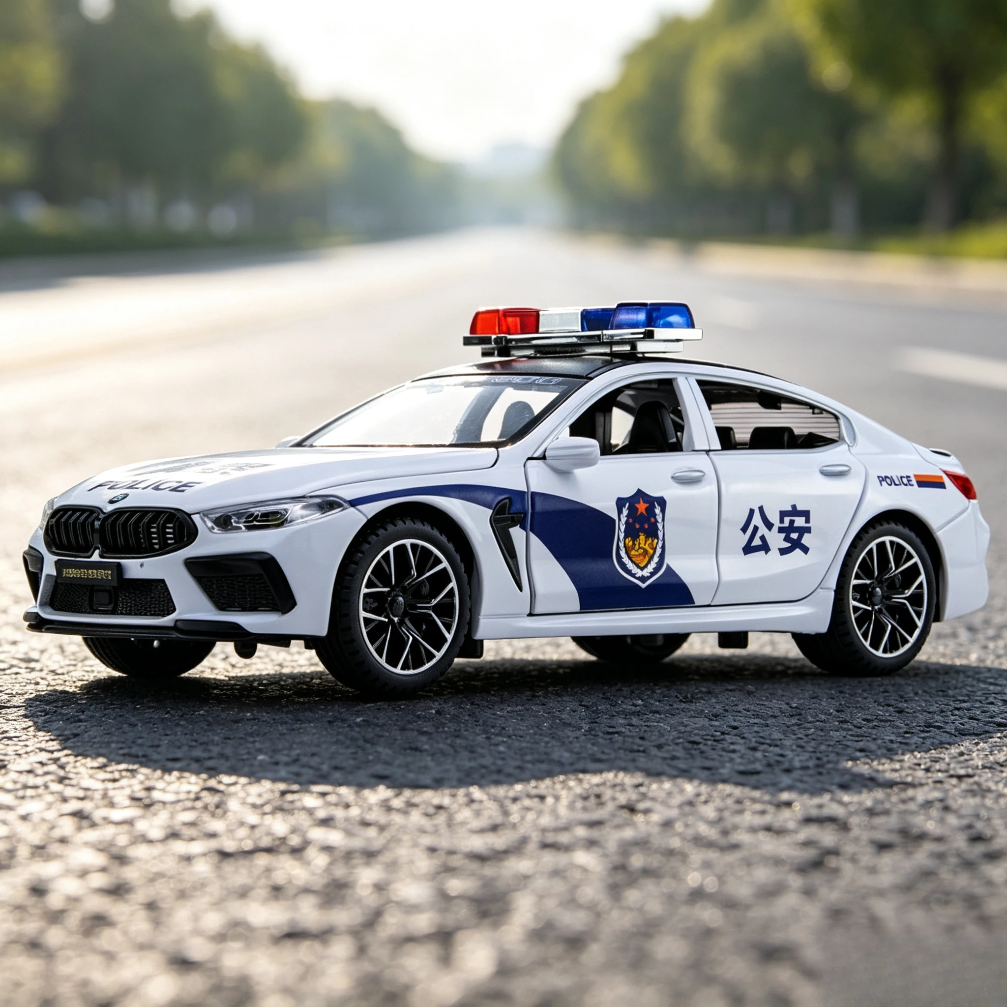 1:24 Diecast Police Patrol Car Light Sound Pull Back Function Collectible Decor Gift For Vehicle Enthusiasts