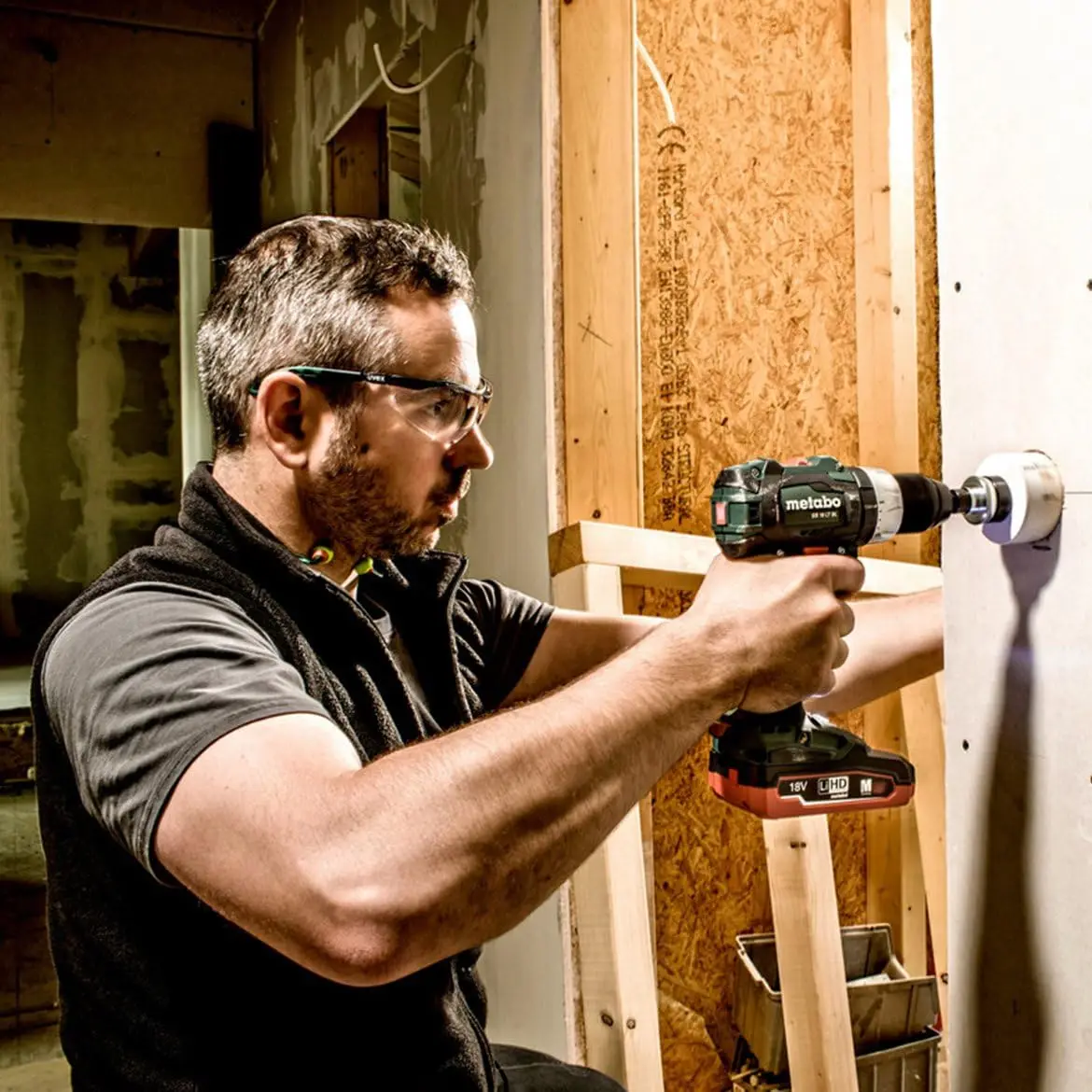 Broca/driver de martelo sem escova SB 18 LT BL bare Bare 18V