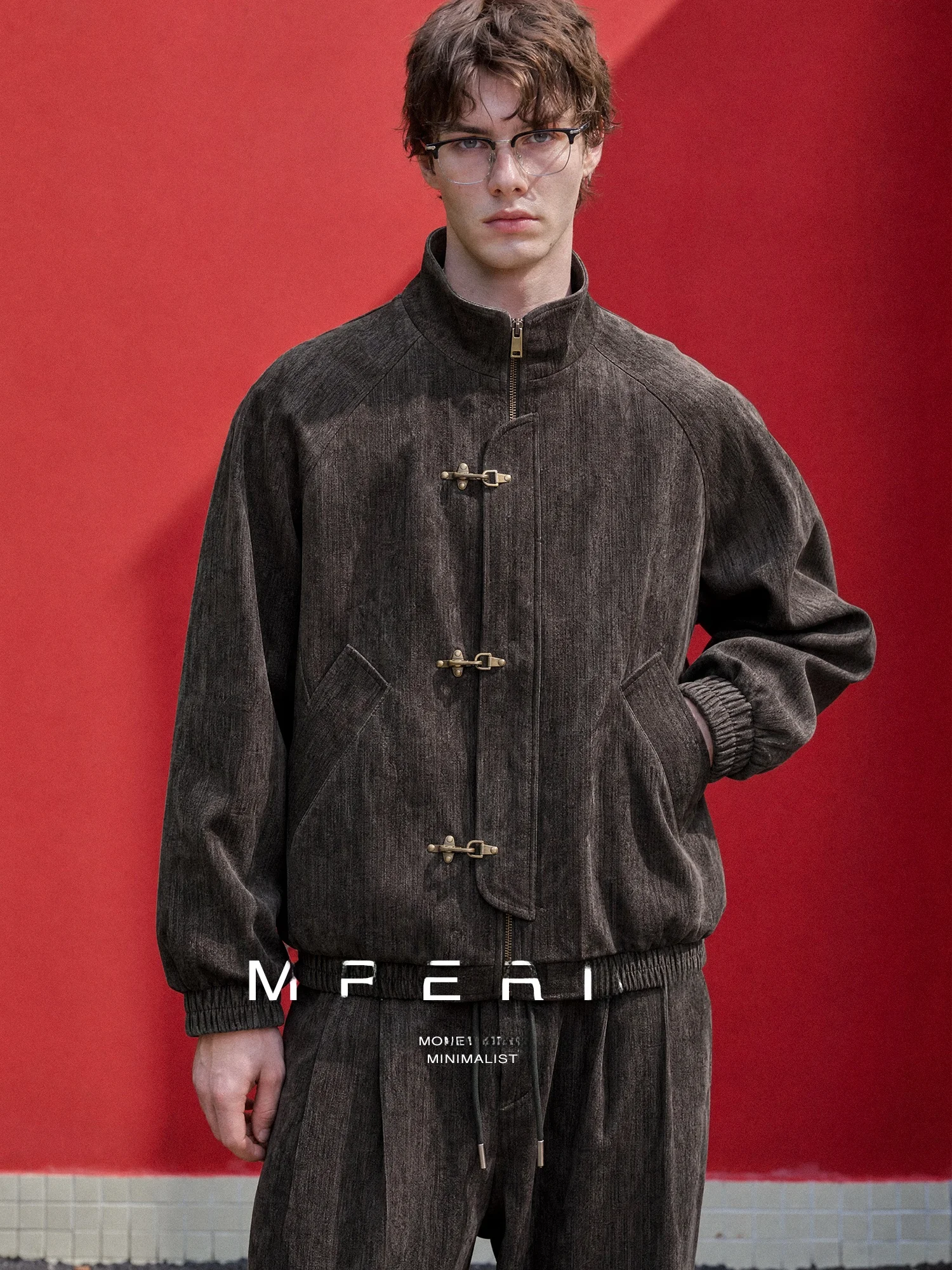Casual Men's Silk Denim Jacket with Shoulder Insertion And Stand Collar Soft Texture Loose Fit Autumn Outerwear