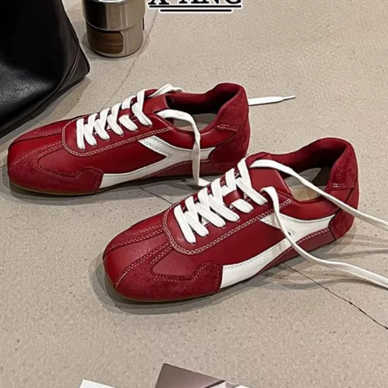 Women's Leather skin Casual Sports Shoes Spring Autumn Seasonal Retro Style Round Toe Lace Up Comfortable Flat Shoes for Women