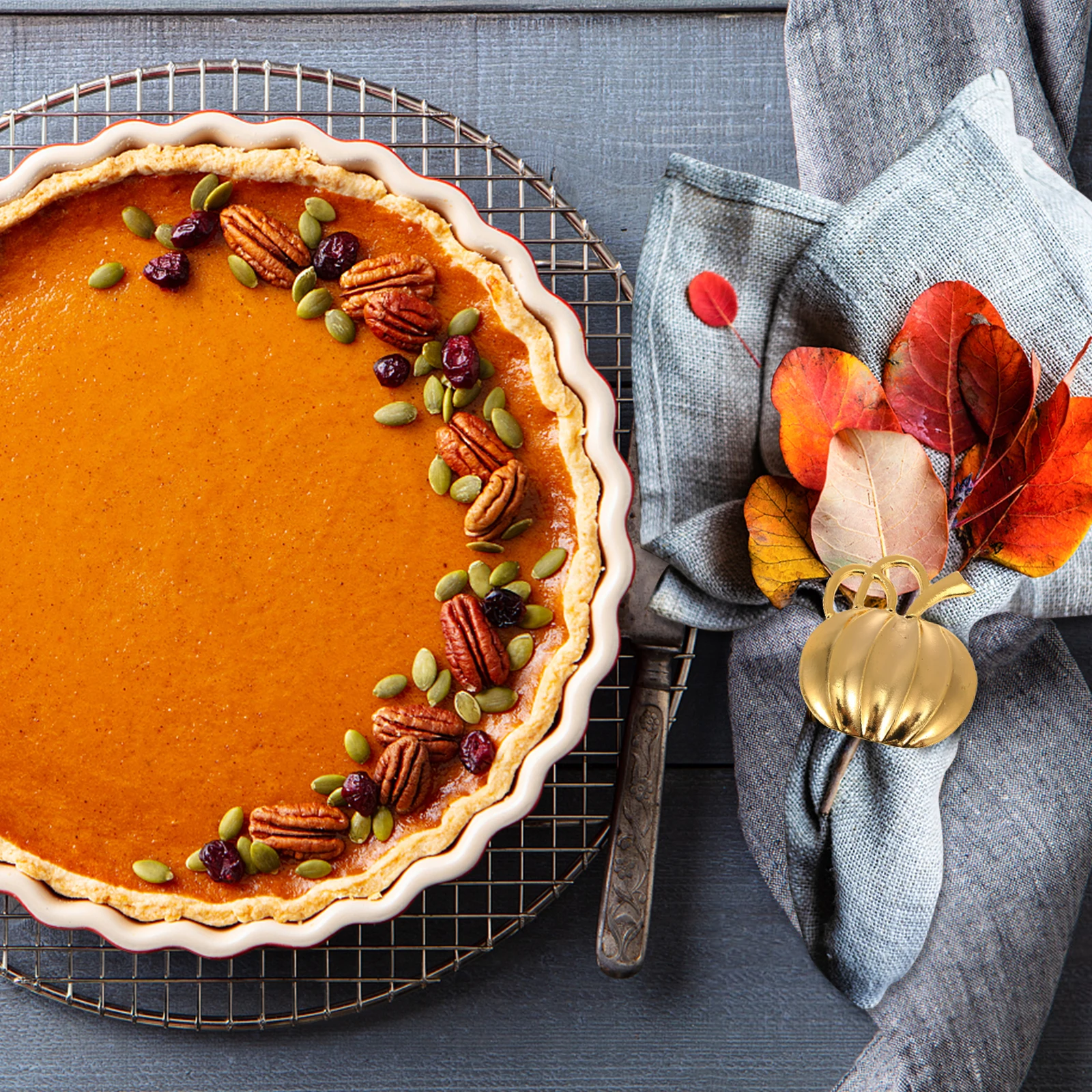 

6pcs Pumpkin Napkin Buckles Decorative Halloween Elegant Stylish Alloy Rings Napkin Holders Tableware naments