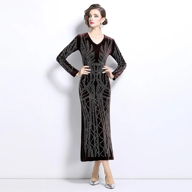 New Style Hot Diamond Long Sleeve V-neck Velvet Wrap Hip Dress Party Wedding Dress  Muslim Robe