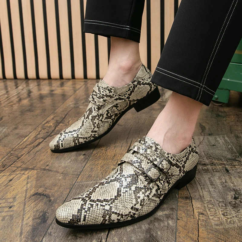 Рисунок 5 - Британские кожаные туфли «Челси» с острым носком