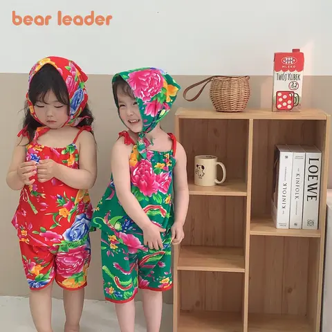 Bear Leader 여름 패션 새 아기 소녀 옷 꽃 프린트 서스펜더 탑 + 반바지 2 피스 세트 민족 스타일 아동 의류