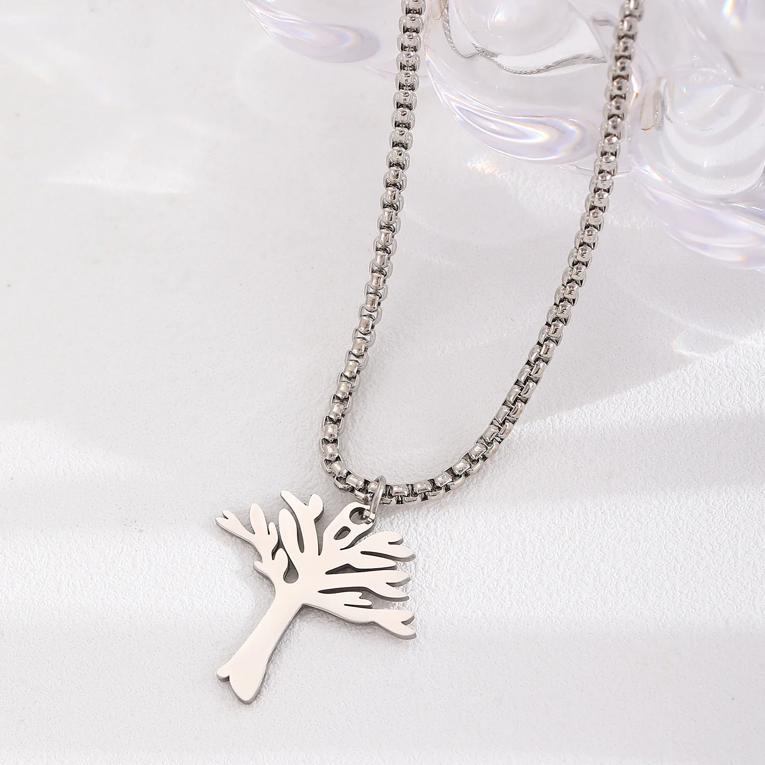 Stainless Steel Hollow Tree Of Life Pendant Necklace For Women Men Jewelry 2024 Trending New Non Fading Necklaces Colar Kolye