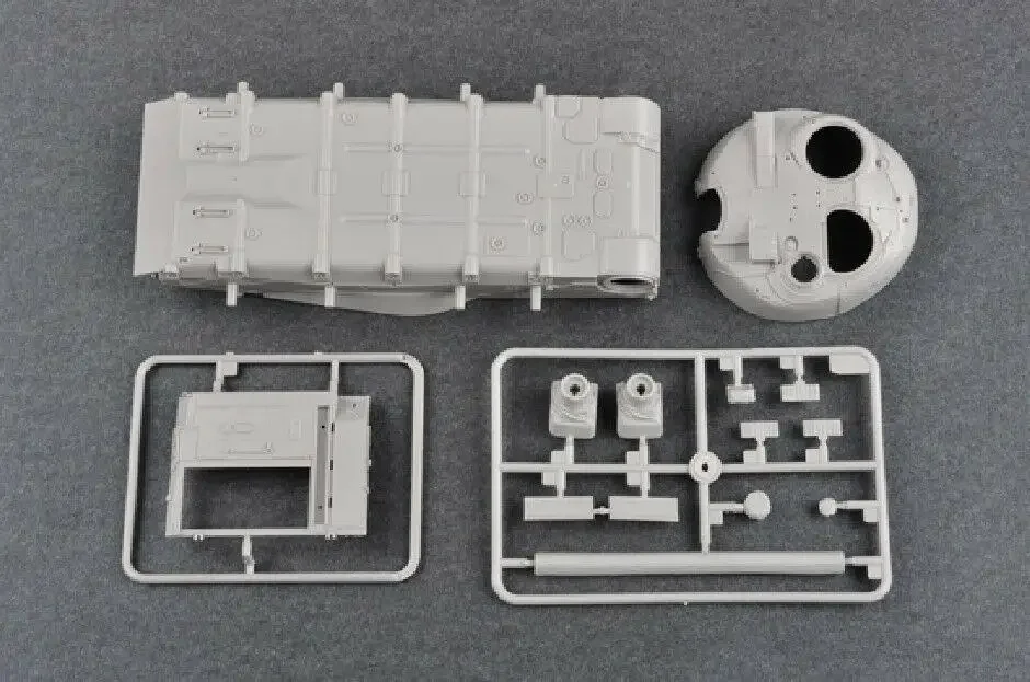 Trumpeter model 01580 1/35 Soviet T-64AV MOD 1984 Model Kit