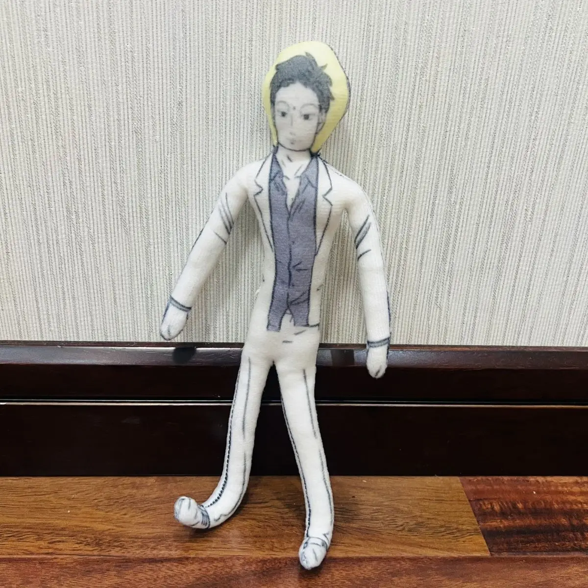 非人間エルラン・シェン大師アニメコスプレぬいぐるみ可動式抽象ボディワイヤースケルトンハロウィン小道具